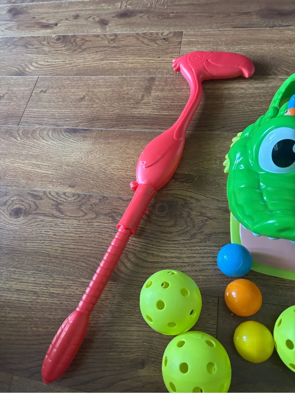Green Crocodile Kids Golf Toy Set with Red Club
